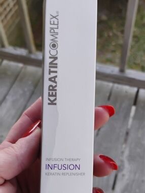 Keratin Complex Infusion Keratin Replenisher - White